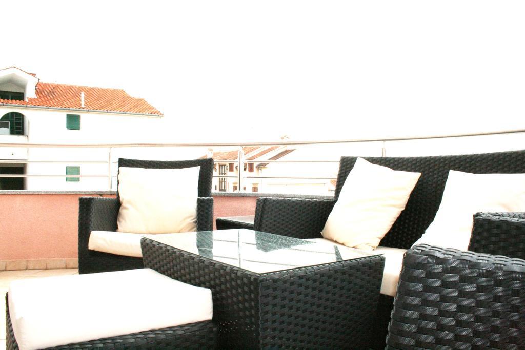 Apartment Frager Vodice Esterno foto
